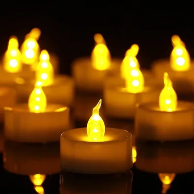 Produktbild von 24 LED-Teelichter, inklusive Leuchtmittel, flackernde Flamme, über 10 Stunden Leuchtdauer, Partydekoration