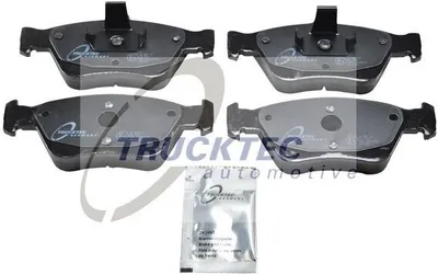 Produktbild von TRUCKTEC AUTOMOTIVE Bremsbeläge Satz Vorne Bremsklötze passend für MERCEDES-BENZ C-Klasse Limousine (W202) 02.35.119