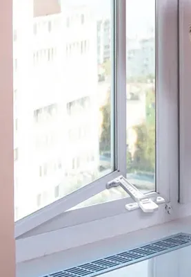 Zdjęcie produktu dla CHPN – Żaluzje okienne – Zabezpieczenie okienne – Zabezpieczenie okienne – sztuka – Biały – Bezpieczeństwo – Zamek okienny – Otwieranie okna do wewnątrz – Zabezpieczenie przed dziećmi – Zabezpieczenie przed dziećmi