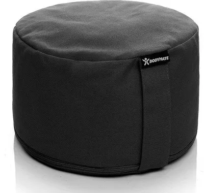 Produktbild von Famanu Yogakissen rund, 31 cm Durchmesser, 20 cm hoch, schwarz, mit Buchweizenschalenfüllung