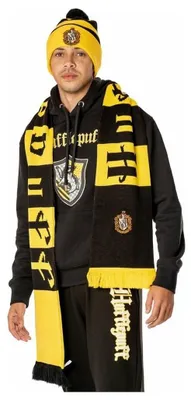 Zdjęcie produktu dla Długi szalik Harry Potter z motywem Hufflepuffu