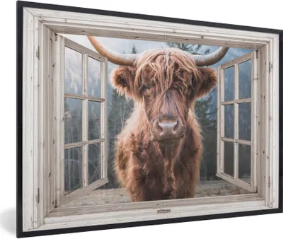 Produktbild von MuchoWow® Gerahmtes Poster Schottischer Highlander - Kuh - Berg - Aussicht 90x60 cm - Poster mit Schwarzem Bilderrahmen Wandposter Rahmen Foto Bilder - Fotorahmen - Foto-Plakat