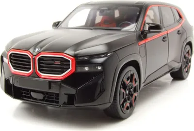Produktbild von Minichamps 110023301 BMW XM 2023 matt schwarz 1:18