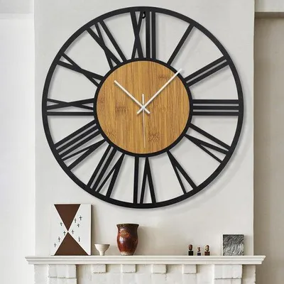 Image de Horloge romaine ronde en bois de 80 cm, couleur noire, pour la décoration du salon ; style vintage ; horloge murale silencieuse, sans tic-tac, pour la maison, le jardin, le bureau, un café ou la décoration d'une pièce