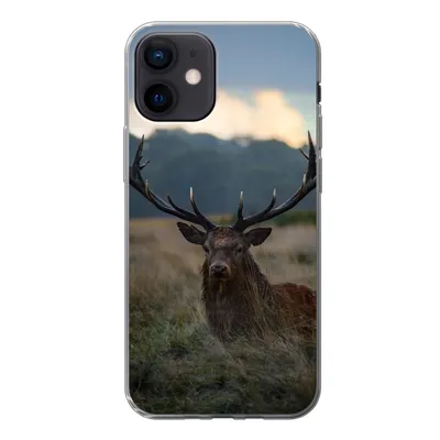 Produktbild von MuchoWow® Handyhülle Schutzhülle Hülle für iPhone 12 Hirsch - Wiese - Geweih Silikon Softcase Handy Hülle - Schutzhülle