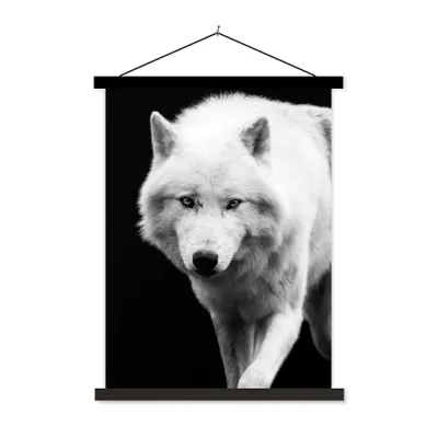 Produktbild von MuchoWow® Textilposter Wolf - Tier - Schwarz - Weiß 90x120 cm mit schwarzem Rahmen - Dekoration