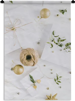 Produktbild von MuchoWow® Wandteppich Wandbehang Winter - Weihnachten - Geschenk - Weiß 120x180 cm Tapisserie Dekoration Wandtuch - Schlafzimmer - Dekorationen für das Haus