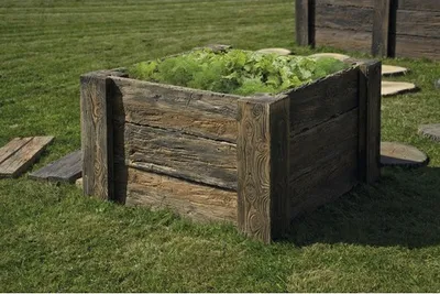 Produktbild von Beton Hochbeet Cube Antik dunkel braun mit vormontiertem Gewinde 120 cm x 120 cm x 69 cm