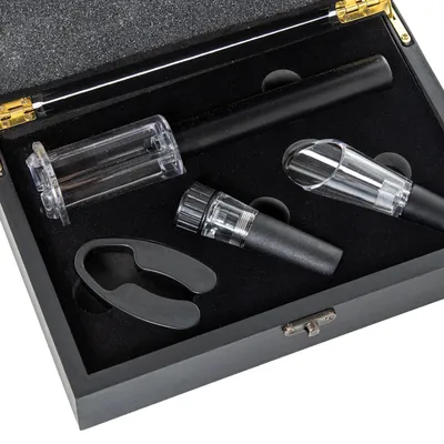 Imagen del producto de Elzusha - Set de 4 accesorios para vino en caja de madera