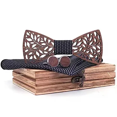 Produktbild von Elegante Geschnitzte Holzfliege Set Schwarz/Weiß für Herren KP30910