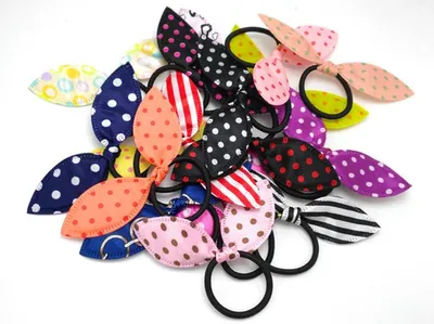 Zdjęcie produktu dla 30 eleganckich gumek do włosów z motywem króliczych uszu i kokardkami, elastyczne opaski typu "scrunchie", gumki do włosów, gumki do włosów z sznurkiem oraz spinki do włosów i gumki do związywania włosów w kucyk