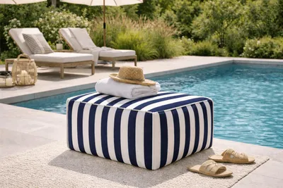Produktbild von Sitzsäcke Patio, Sessel 70x70x36 cm, Balkonmöbel, Gartenmöbel, Strapazierfähige und wetterfeste Club-Stoff, Blau und Weiß