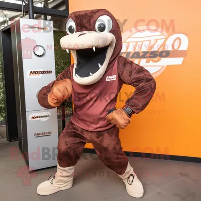 Immagine prodotto di Personaggio del costume della mascotte REDBROKOLY di Rust Titanoboa vestito con pantaloni da jogging e orologi da polso