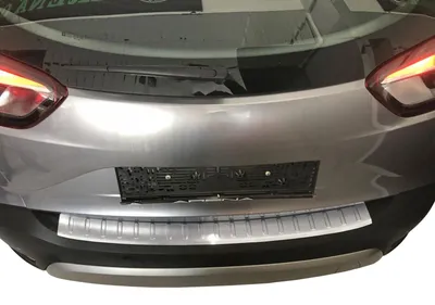 Für Opel Crossland X ab 2017- Ladekantenschutz MATT mit Abkantung in der Farbe von Recambo e.K.