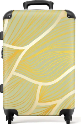 Produktbild von NoBoringSuitcases.com® Großer Koffer - Goldene Wellen auf grünem Hintergrund - Kombinationsschloss TSA - Hartschalen Trolley 4 Rollen - 72 liter - Reisekoffer - 66 cmKoffer Mittelgroß 67x43x25 cm, 72L,