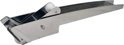 Produktbild von Hollex Edelstahl-Bugrolle 890 mm für Anker 30–50 kg