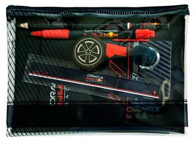 Obrázok produktu pre Red Bull Plnený peračník - transparentný a štýlový, s vysokokvalitným obsahom