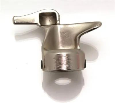 Produktbild von Metall-Reifenkralle für Roller – geeignet für Räder von 6 bis 12 Zoll