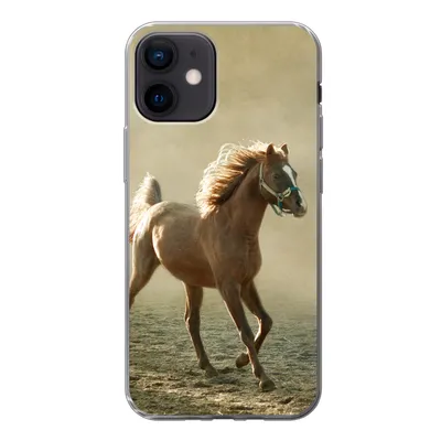 Produktbild von MuchoWow® Handyhülle Schutzhülle Hülle für iPhone 12 Pferd - Sand - Nebel Silikon Softcase Handy Hülle - Schutzhülle