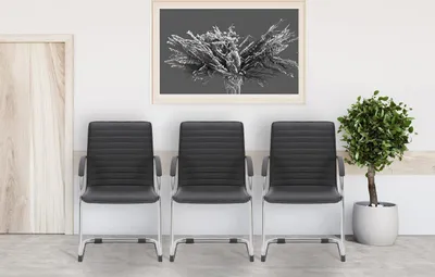 Produktbild von Besucherstuhl Tira Kunstleder schwarz