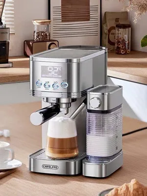 Obrázok produktu pre Automatický kávovar na espresso s tlakom 20 bar, vyrobený z nehrdzavejúcej ocele, s automatickým napeňovačom mlieka na prípravu cappuccina