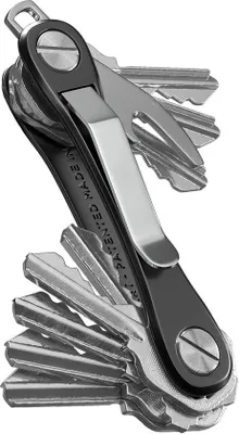 Produktbild von Famanu Schlüsselhalter Multifunktional mit Flaschenöffner und Taschenclip - Für bis zu 14 Schlüssel