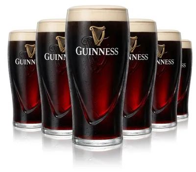 Produktbild von Guinness Gläser 6er Set 0,5l Gravity Pintglas mit Harfen-Relief Stout Irish, KI-generiertes Bild