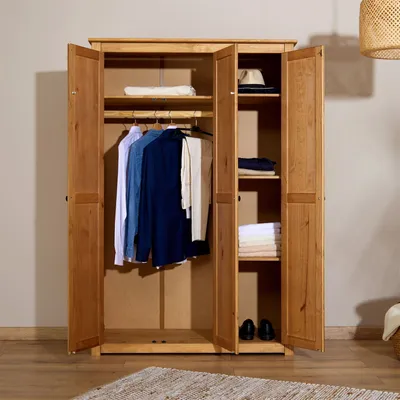 Produktbild von Kleiderschrank CANCUN aus Massivholz, gebeizt/gewachst - Schlafzimmerschrank mit Kleiderstange, verstellbare Einlegeböden, rustikaler Landhausstil, Kiefernholz und Griffe aus Metall