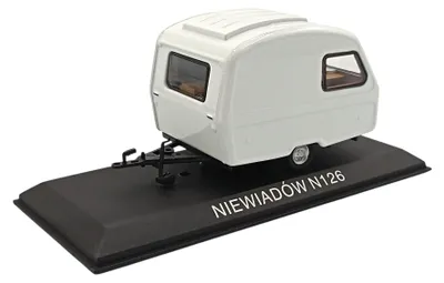 Miniaturauto 1:43, kompatibel mit Wohnwagen Niewiadów N126