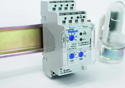 Zdjęcie produktu dla Wyłącznik zmierzchowy Theben LUNA 110 plus AL 1100910