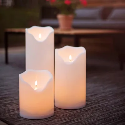 Produktbild von XXL LED Kerzen Flamme - Kunststoff - flackernde 3D Flamme - Timer - Außen - weiß - 3er Set