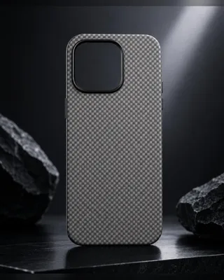 Immagine prodotto di Custodia per iPhone 14 Pro con tecnologia MagSafe – Cover protettiva per cellulare, design effetto carbonio – LUNØIR ©
