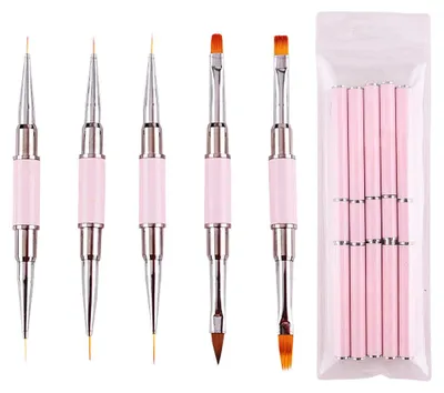 Produktbild von 5-teiliges Nagelkunst-Pinselset in rosa Optik – gefertigt aus hochwertigem Aluminium und Metall für maximale Formstabilität, Wasserfestigkeit und Langlebigkeit. Jeder Pinsel verfügt über zwei funktional unterschiedliche Spitzen (insg. 10 Spezialspitzen), darunter Liner-, Flach-, Blumen-, Schnitz- und Rundpinsel für präzises Nageldesign wie Ombre-Effekte, Gel-Nagelliner, 3D-Blumen oder feinste Konturen. Ergonomischer Metallgriff liegt angenehm in der Hand, alle Spitzen sind mit staubschutzenden Kappen verseh