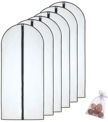Produktbild von Schwarze atmungsaktive Kleidersäcke 60x140cm mit Reißverschluss und Zedernholzkugeln