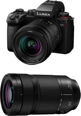 Produktbild von PANASONIC LUMIX S5 MARK II + 20-60 mm f/3.5-5.6 + 70-300 mm f/4.5-5.6