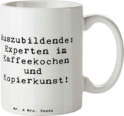 Produktbild von Mr. & Mrs. Panda Teebecher Spruch Auszubildende Kaffeekünstler - Weiß - Geschenk, Becher, Ausbildung, Berufsliebe, Tasse, Berufseinsteiger, Berufspassion, Kaffeebecher