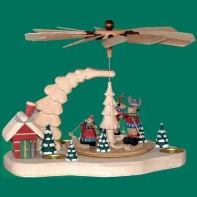 Obrázek produktu pro Stolní pyramida los vyřezávaná s udírnou výška 31 cm NOVINKA