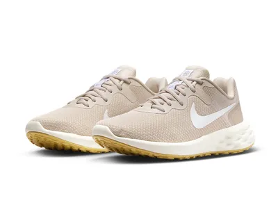 Produktbild von Nike Revolution 6 Nn Damenschuhe, Beige (Sand Drift), Größe 39