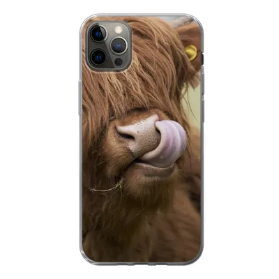 Produktbild von MuchoWow® Handyhülle Schutzhülle Hülle für iPhone 12 Pro Max Schottischer Highlander - Braun - Tiere Silikon Softcase Handy Hülle - Hartschale