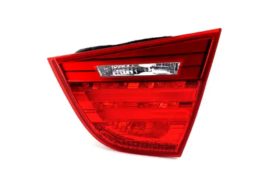 Produktbild von Johns, LED Heck Leuchte passend für BMW 3er E90 09/08-12/11 Innen rechts Beifahrerseite 63217289428 63217154156 4871734 63214871734 7154156 7289428
