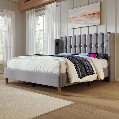 Produktbild von Polsterbett 140x200cm, Bettgestell Doppelbett mit Lattenrost, Design Kopfteil, USB Typ C Ladefunktion, Gepolstertes Bett, Bettrahmen Jugendbett für Schlafzimmer Gästezimmer, Leinen, Grau