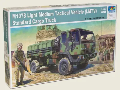 Productafbeelding van Trumpeter M1078 LMTV Standaard Vrachtwagen, schaal 1:35, artikelnummer 01004