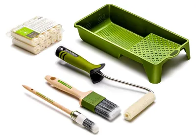 Produktbild von Profi Lackierpinsel und Velours Lackierrolle Set