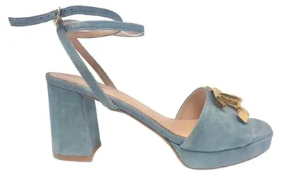 Zdjęcie produktu dla Eleganckie złote sandały damskie