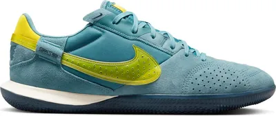 Produktbild von Buty Nike Streetgato DC8466-004 44