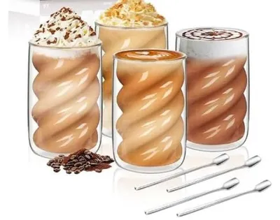 Produktbild von Set aus 4 doppelwandigen Gläsern 350ml
