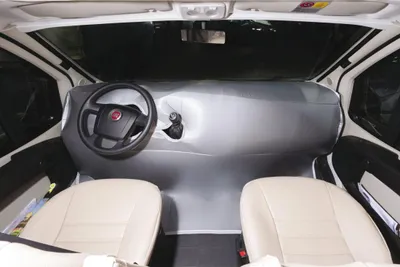 Produktbild von Isolierende Innenschutzhülle für Armaturenbrett für Fiat Ducato ab 2014