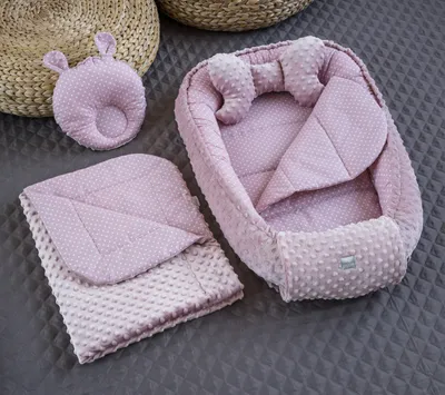 Produktbild von Mini PUNKTE Rosa/ MINKY ROSA Babynestchen Unterlage 5 Tlg SET Babynest Wicleklunterlage Reisebett Babydecke Babyausstattung 4 Jarhreszeiten Geschenk