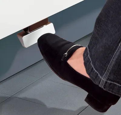 Produktbild von Hailo Fußhebel Kick and Go für Mülleimer mit Frontauszug + Schubladen