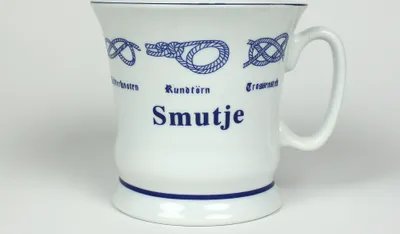 Produktbild von Smutje mit Seemannsknoten hoch Kaffeebecher Kaffeetasse Kaffee Pott